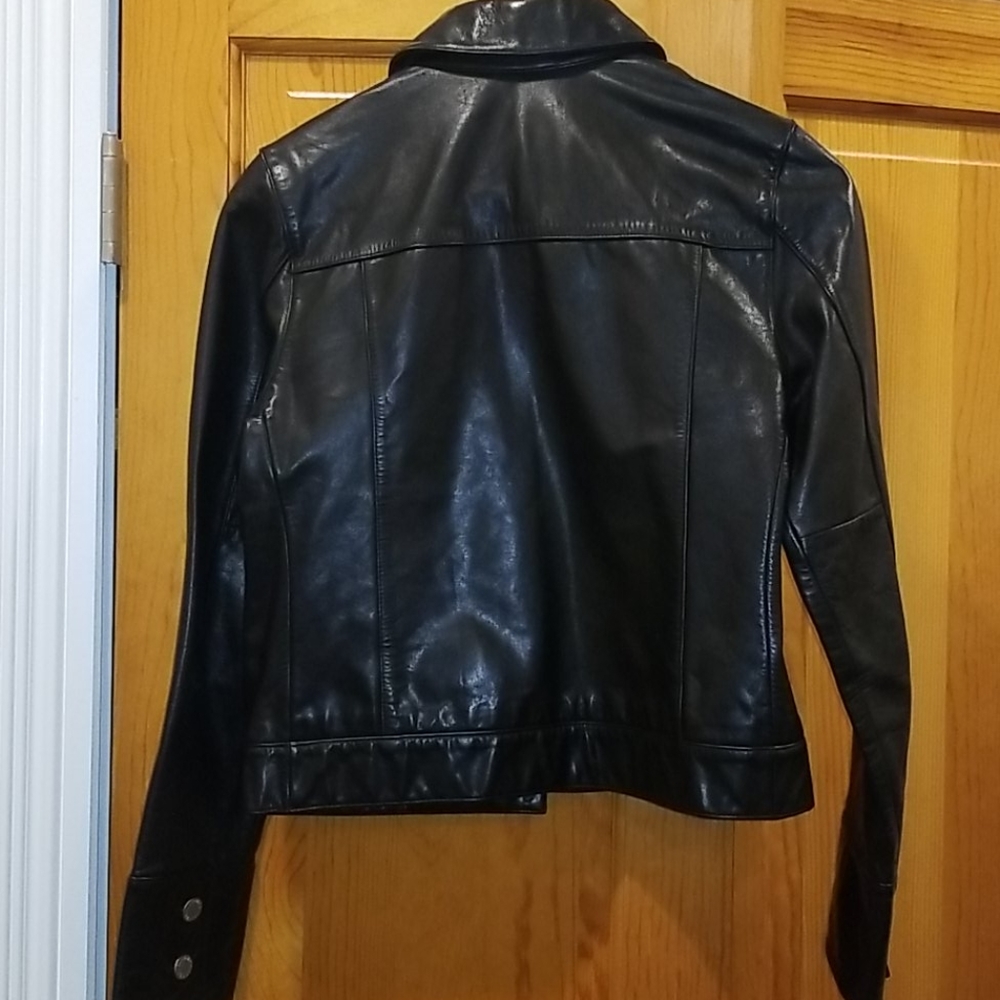 Leather Jacket - Picture 5 of 6